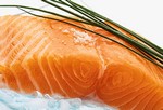 Рыба – пища для мозга.
Источник протеина – рыба. Рыба богата на жирные кислоты омега 3, необходимы для работы мозга. Эти естественные жиры имеют удивительные свойства: чем больше жирных кислот омега 3, тем меньше вероятность развития слабоумия или риска сердечных приступов; усиливают работоспособность мозга, усиливается память, особенно это полезно в пожилом возрасте. Для улучшения работы мозга и сердца рекомендуется есть рыбу два раз в неделю.
